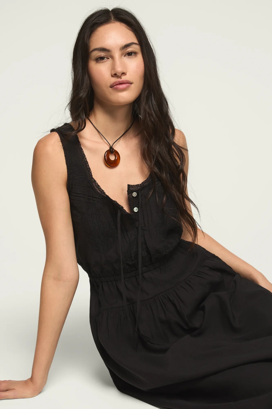 LACE INSET MIDI DRESS — CAVIAR — image 5