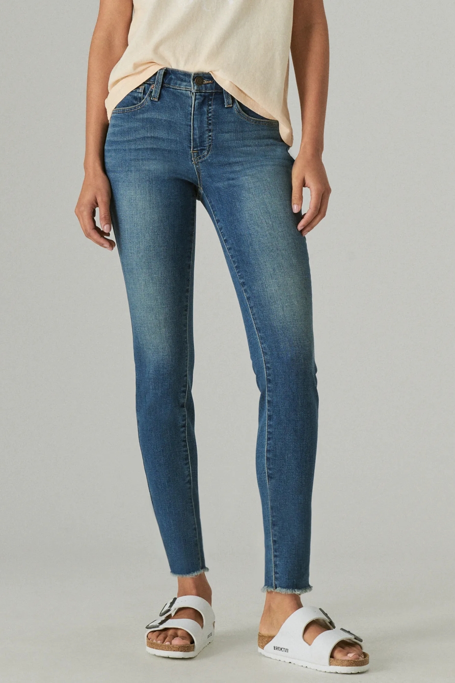 AVA SKINNY — ENGLEHURST FRAY — image 4