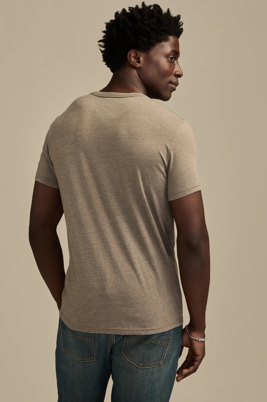 FENDER STRATOCASTER TEE — TARMAC — image 3
