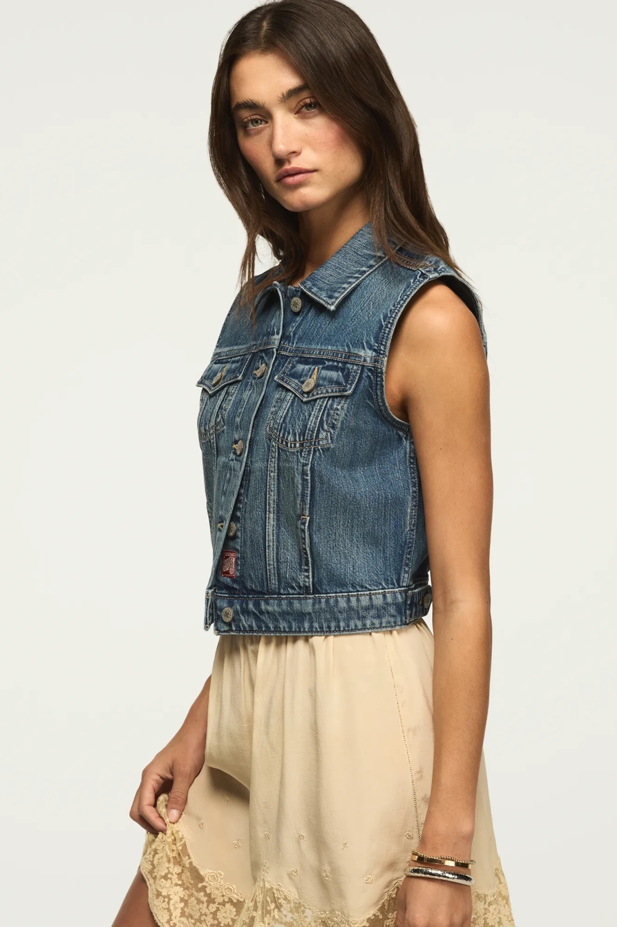 CROPPED TRUCKER VEST — VALLEY GIRL WASH — image 4