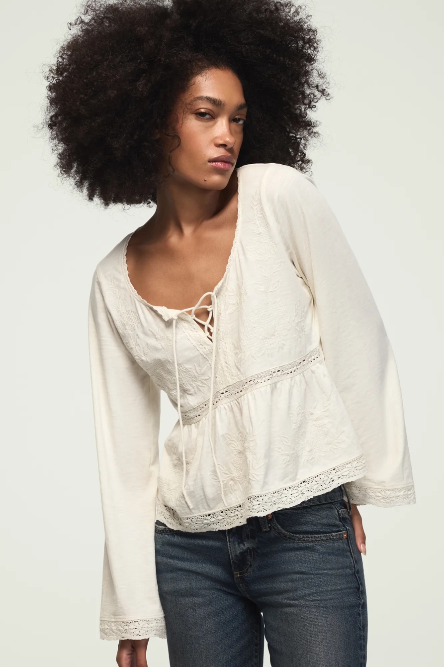 TRIM MIX BABYDOLL TOP — GARDENIA — image 1
