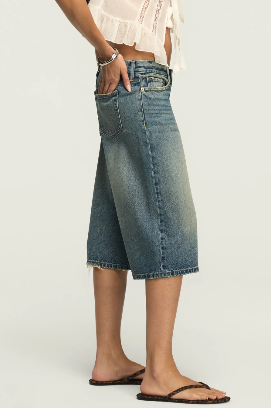 SUPER LOW RISE ULTRA WIDE CULOTTE — GET LOW WASH — image 5