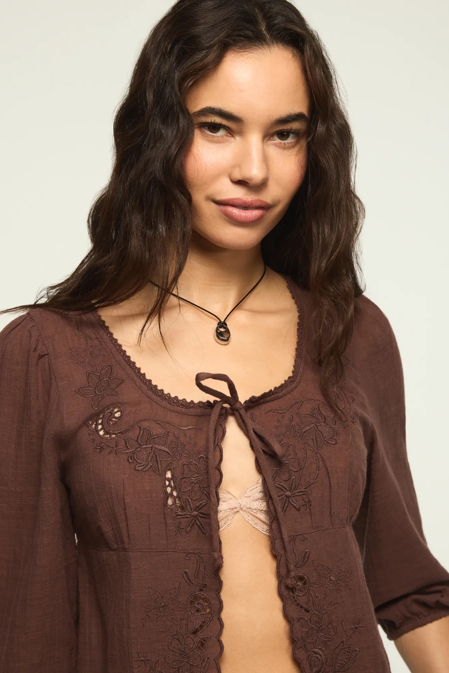 FESTIVAL CUTWORK FLYAWAY BLOUSE — FRENCH ROAST — image 2