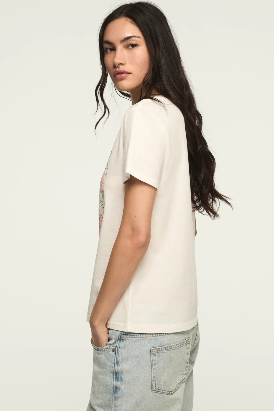FENDER FLORAL CLASSIC CREW — GARDENIA — image 4