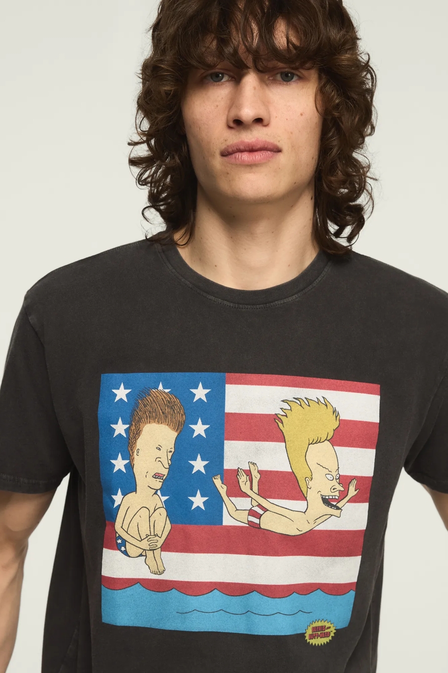 MTV BEAVIS AND BUTTHEAD FLAG TEE — JET BLACK — image 1