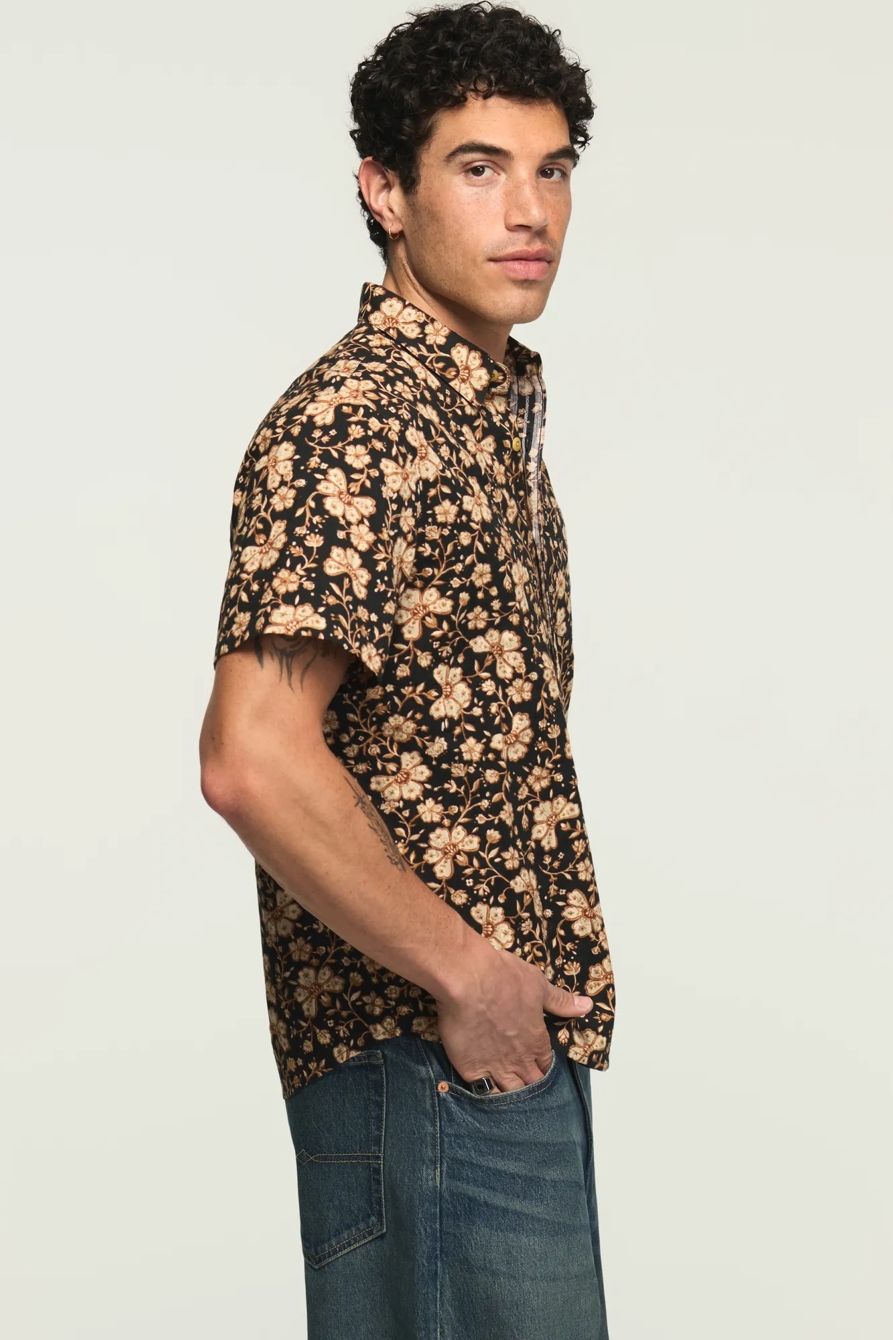 SHORT SLEEVE SAN GABRIEL PRINTED SHIRT — BLACK PRINT — image 4
