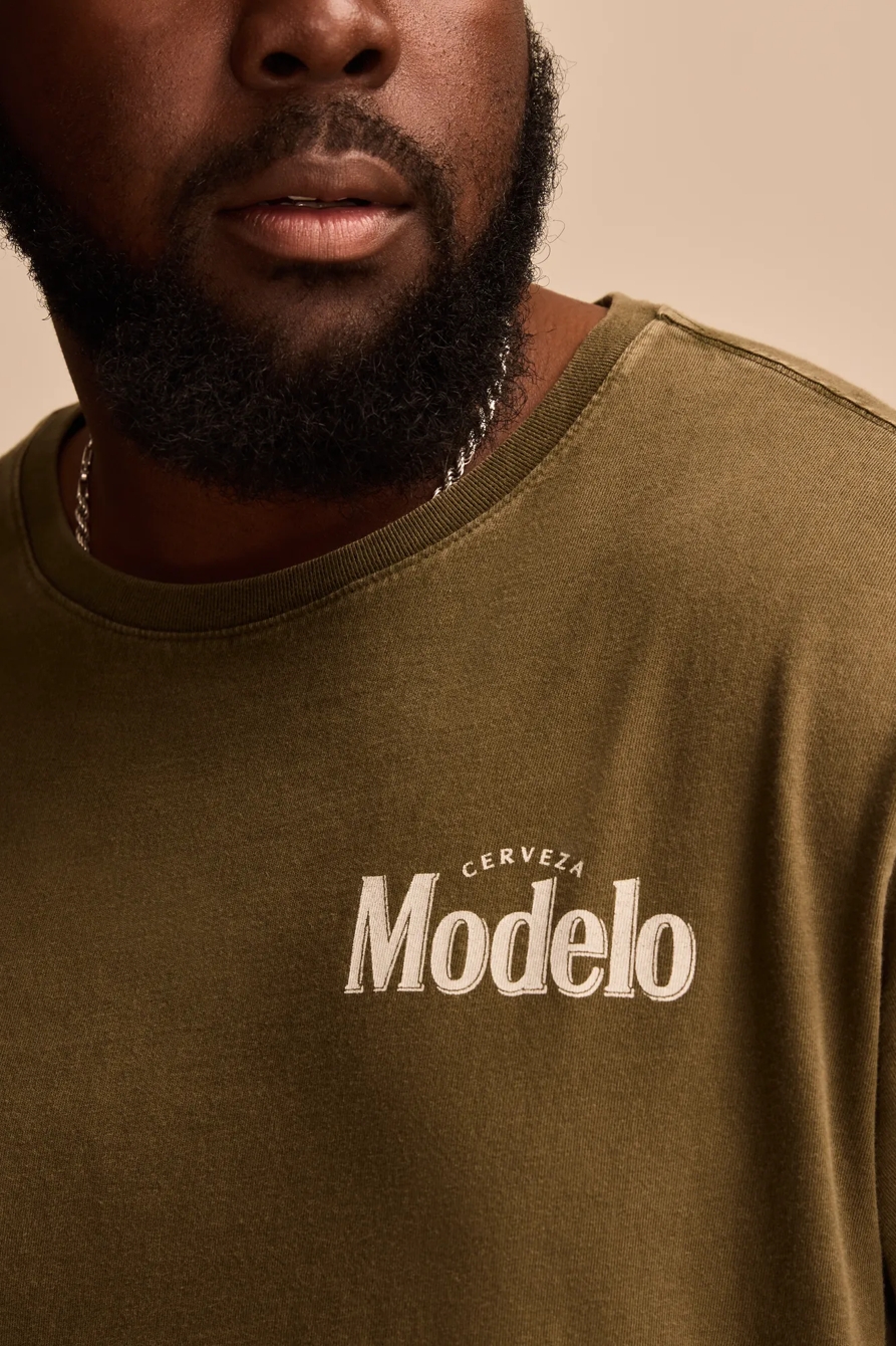 BIG & TALL MODELO BOTTLE TEE — OLIVE NIGHT — image 2