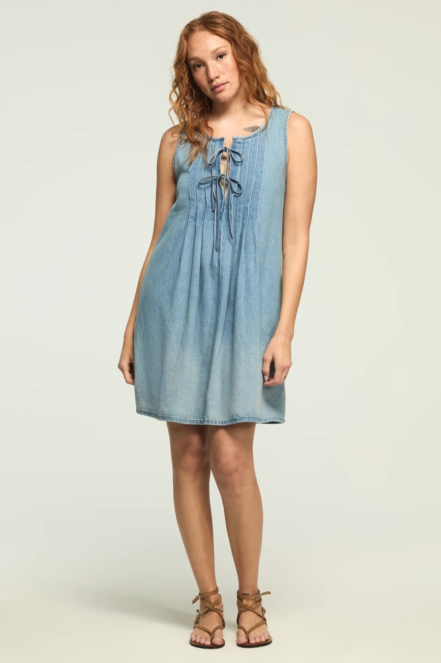 PLEATED DENIM MINI DRESS — NICE OUT WASH — image 5