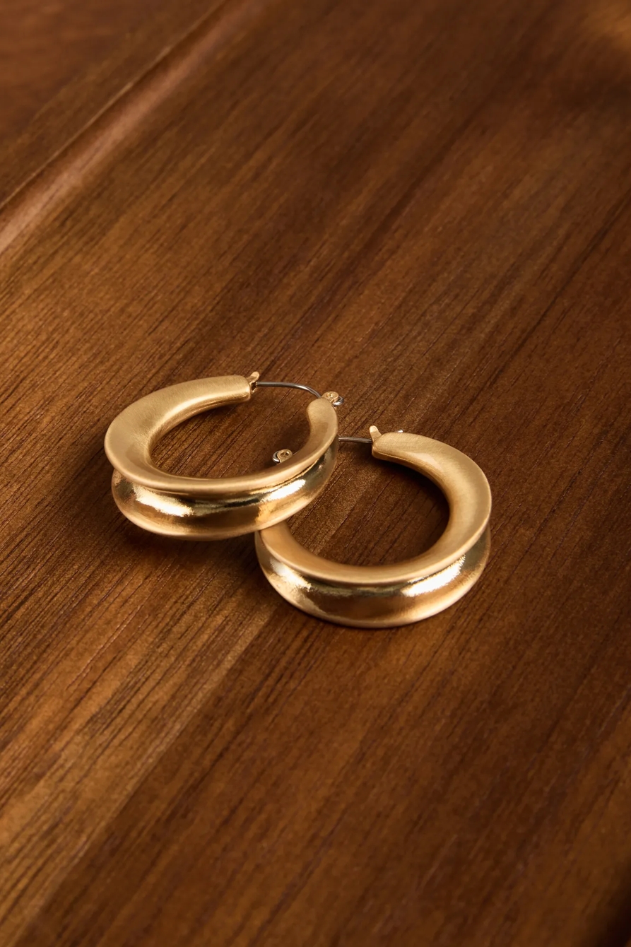 INVERTED HOOP EARRINGS — GOLD — image 2