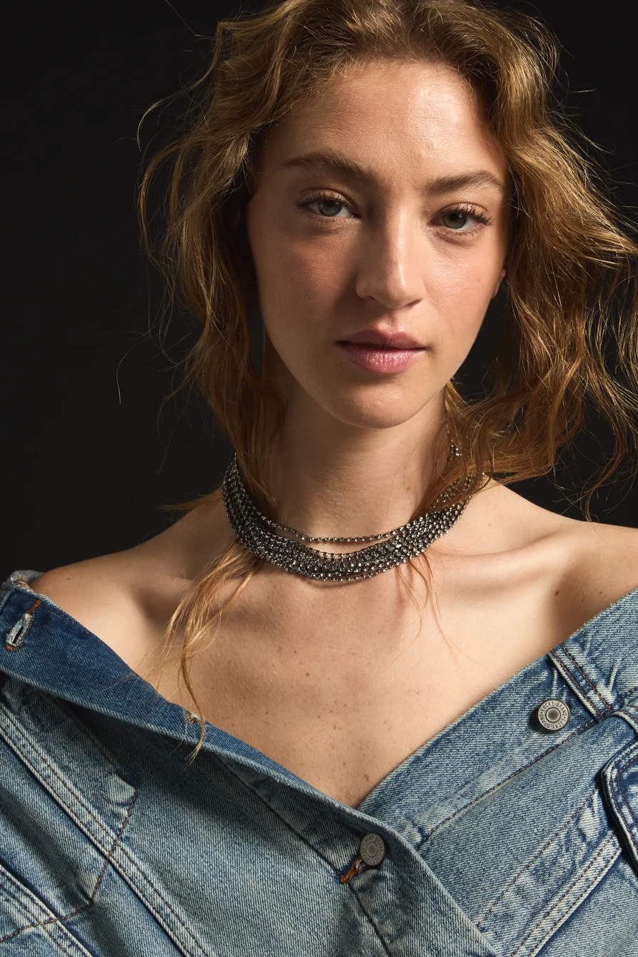 SHINY STATEMENT NECKLACE — SILVER — image 1