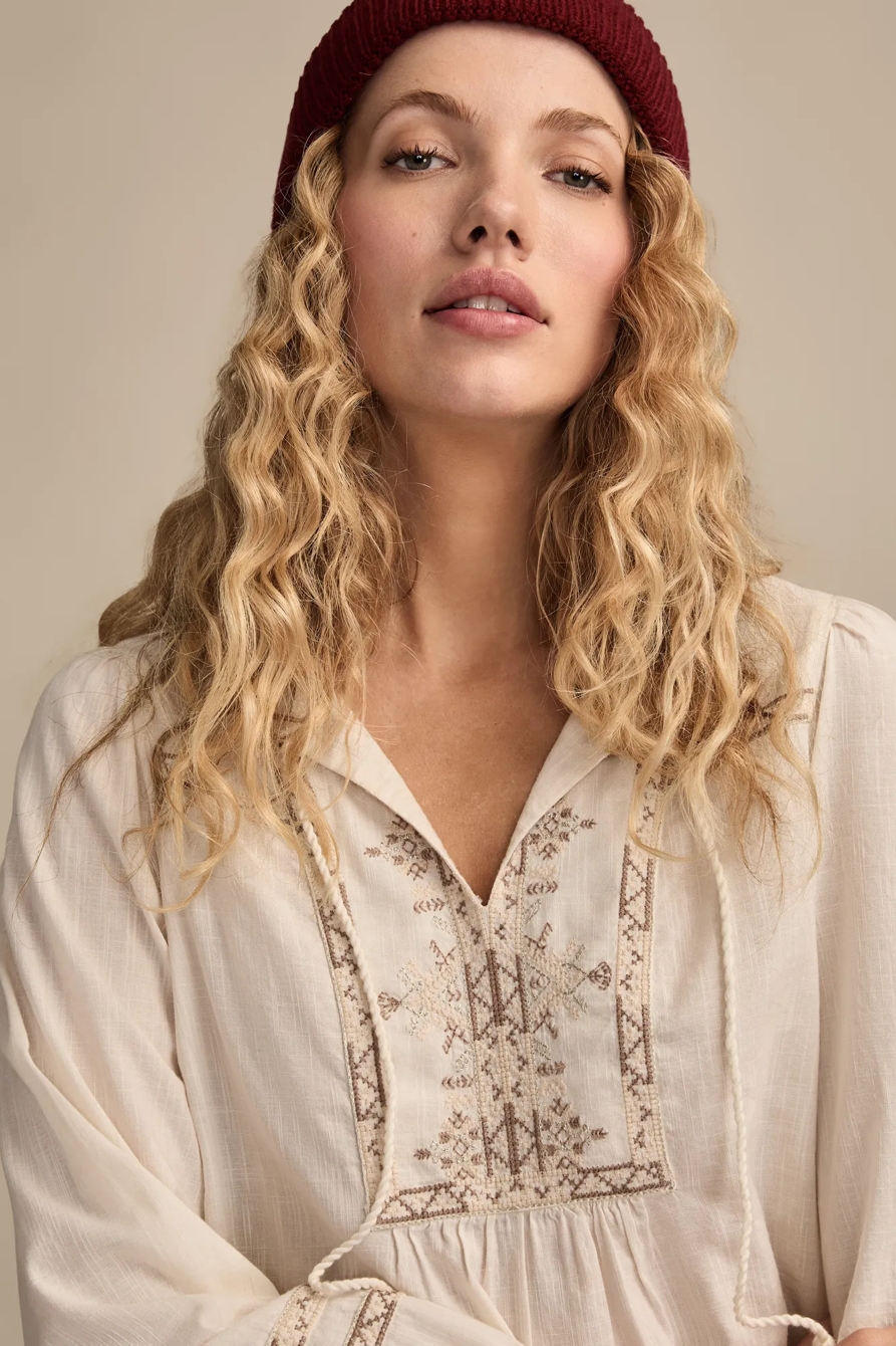 EMBROIDERED NOTCH NECK PEASANT TOP — GARDENIA — image 2