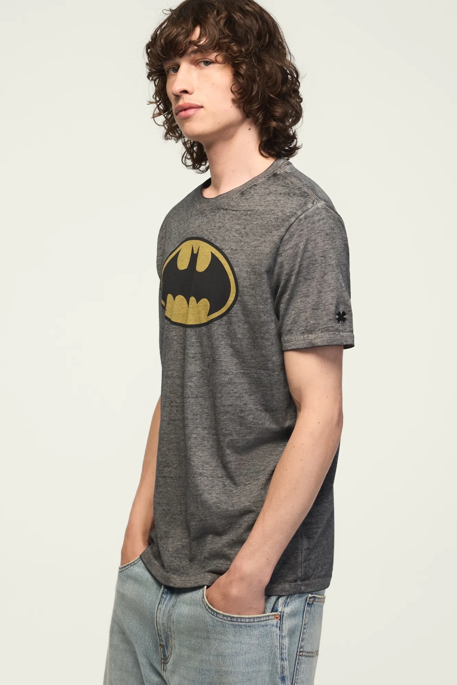 Batman Logo Graphic Tee — #001 BLACK — image 4