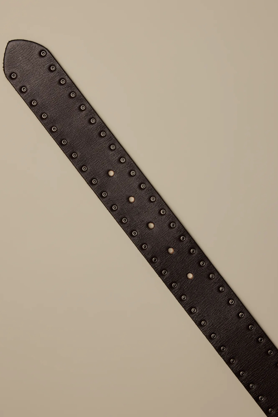 EYELET LEATHER BELT WITH ROLLER BUCKLE — BROWN — image 2