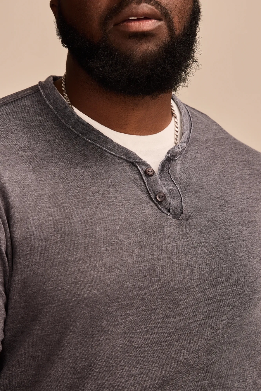 BIG & TALL VENICE BURNOUT NOTCH NECK TEE — JET BLACK — image 2