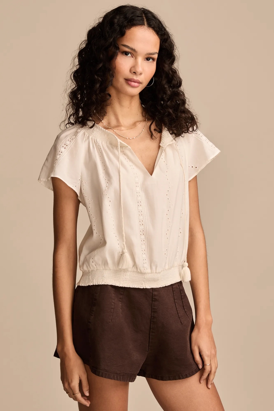FLUTTER SLEEVE TOP — TOFU — image 3
