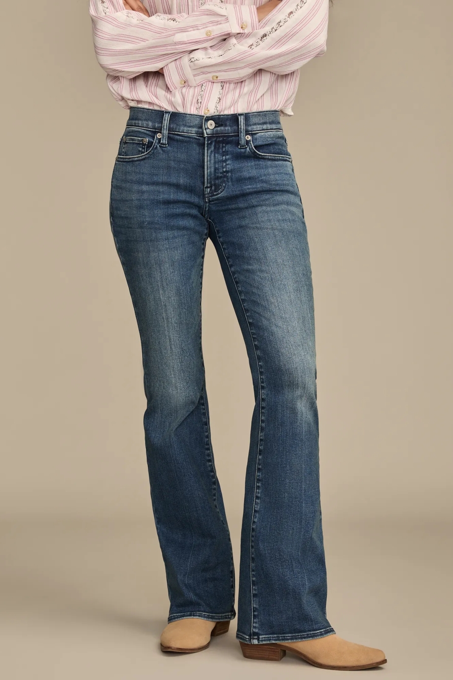 MID RISE SWEET FLARE — TARNATION WASH — image 2