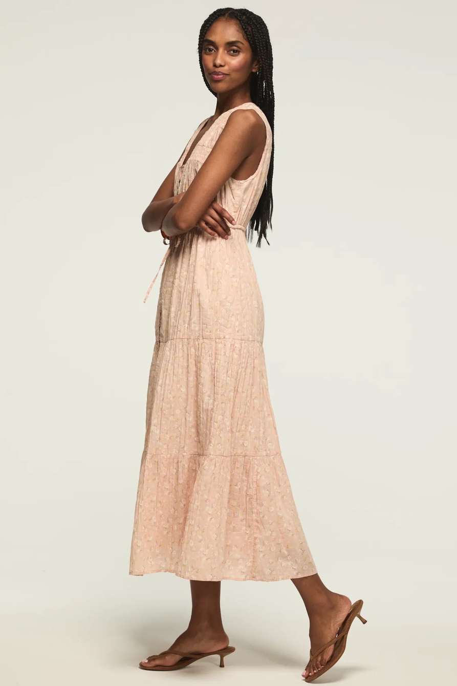 CRINKLE TIERED MIDI DRESS — BLUSH FLORAL — image 4