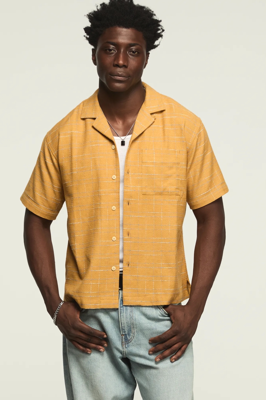 KINDA CROPPED CAMP COLLAR SHIRT — MUSTARD MULTI — image 1