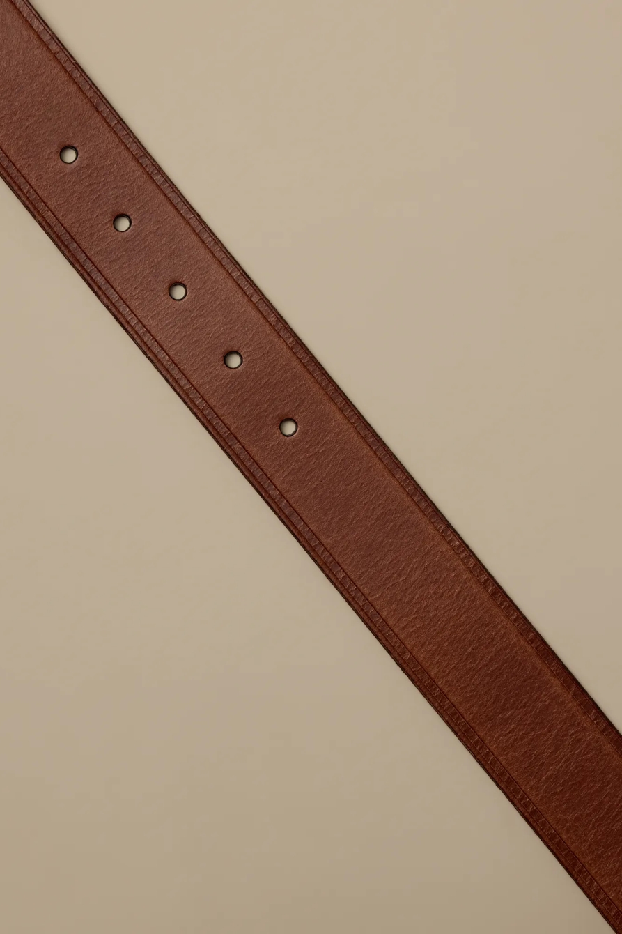 CLASSIC  LEATHER BELT — MEDIUM BROWN — image 2
