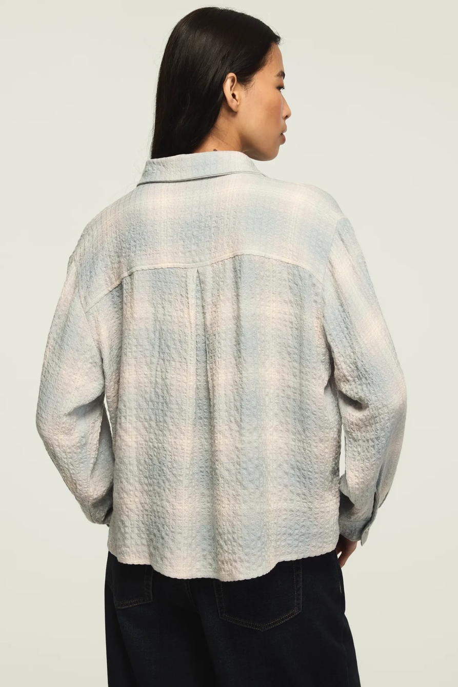 CROPPED PLAID DRAPEY SHIRT — BLUE PLAID — image 3