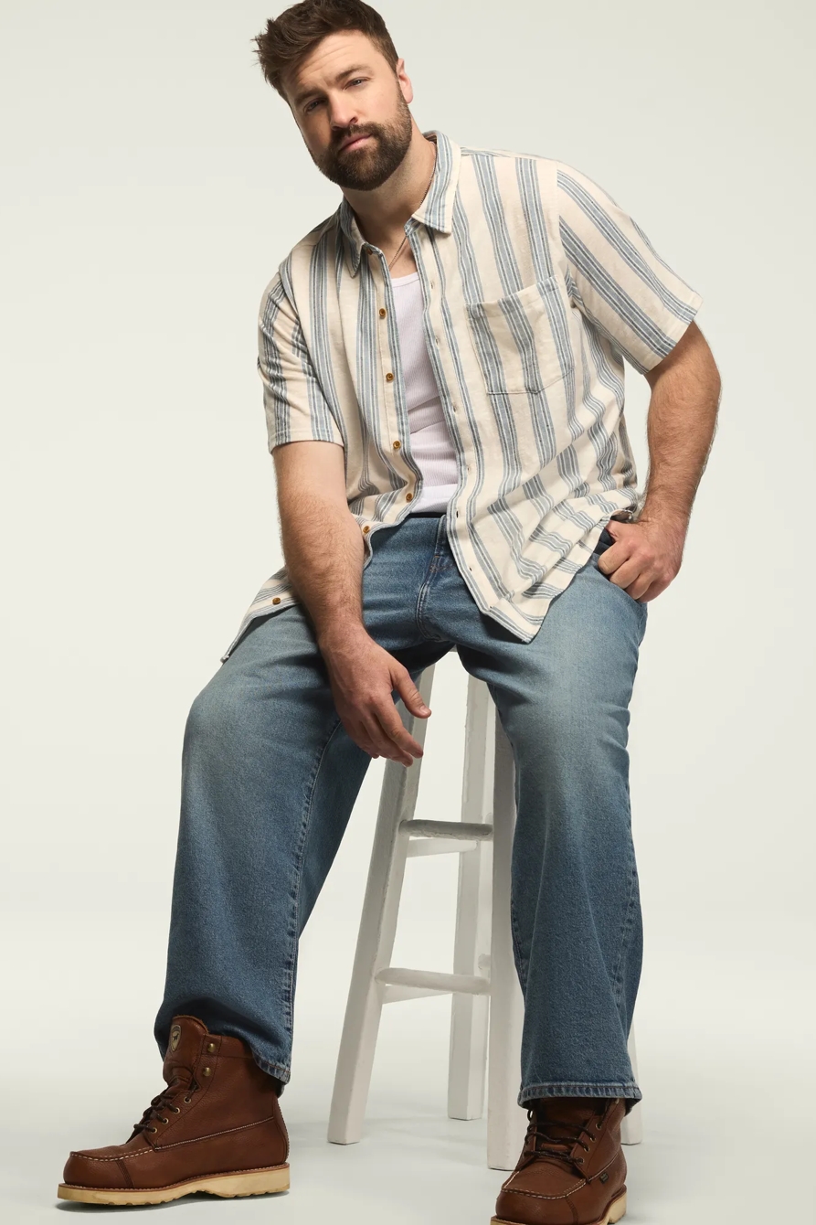 BIG AND TALL LINEN SHORT SLEEVE OMBRE STRIPE SHIRT — BLUE MULTI — image 2