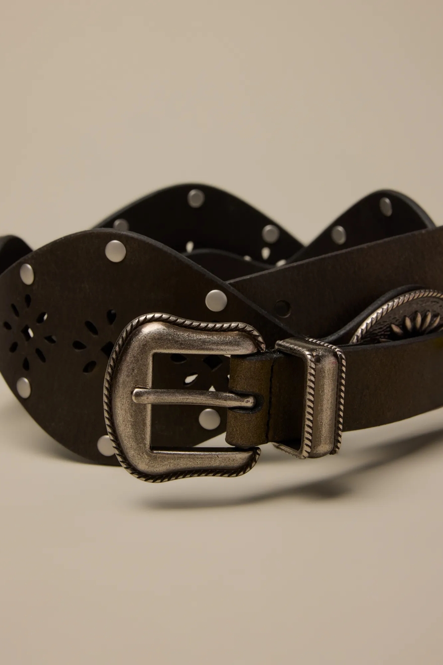 WESTERN CONCHO & STUDDED BELT — BLACK — image 3