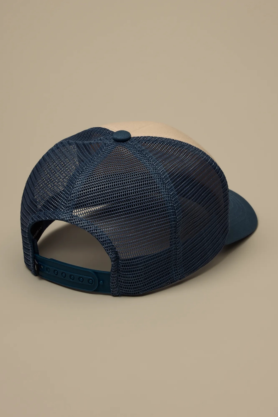GRATEFUL DEAD SKULL TRUCKER HAT — MULTI — image 3
