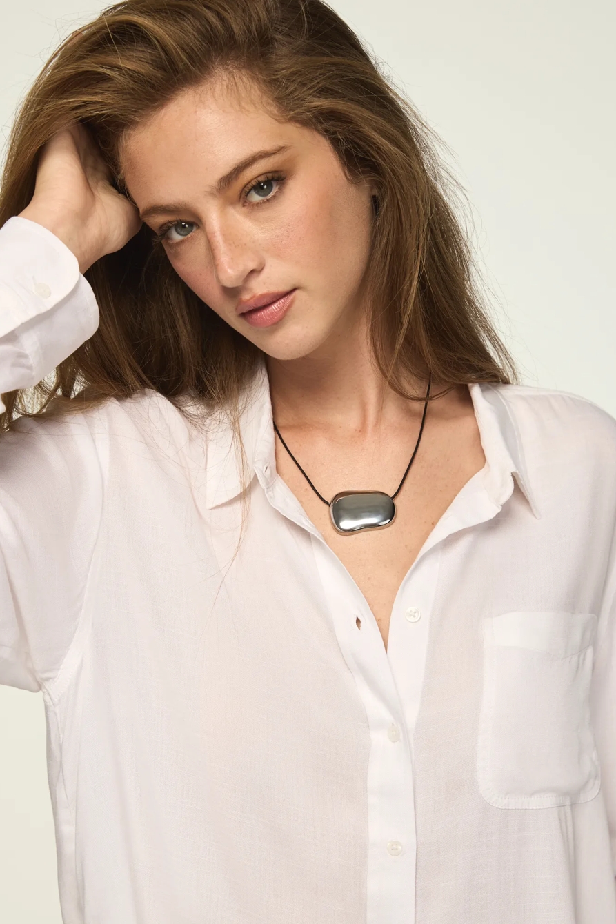 THE BOYFRIEND BUTTON-DOWN SHIRT — BRIGHT WHITE — image 7