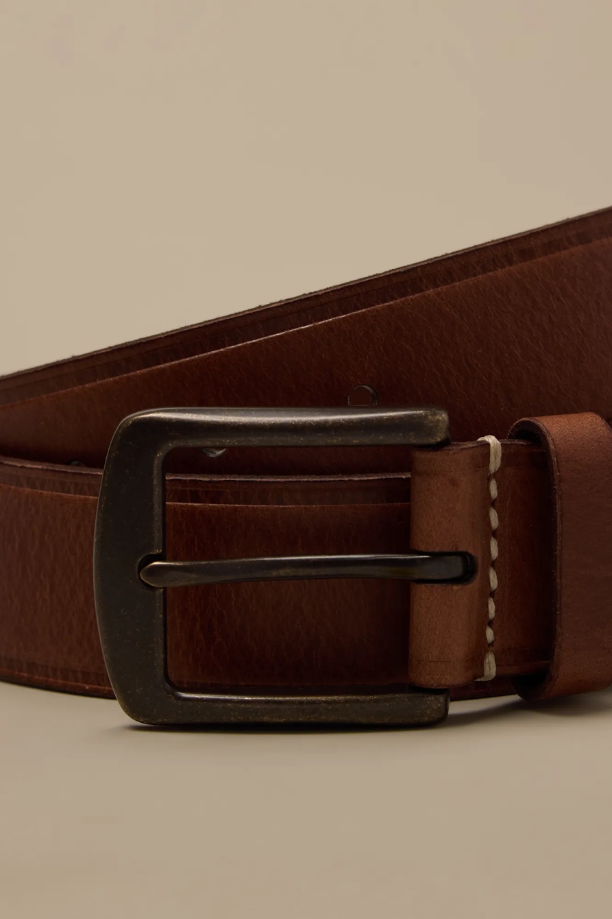 CLASSIC  LEATHER BELT — MEDIUM BROWN — image 3