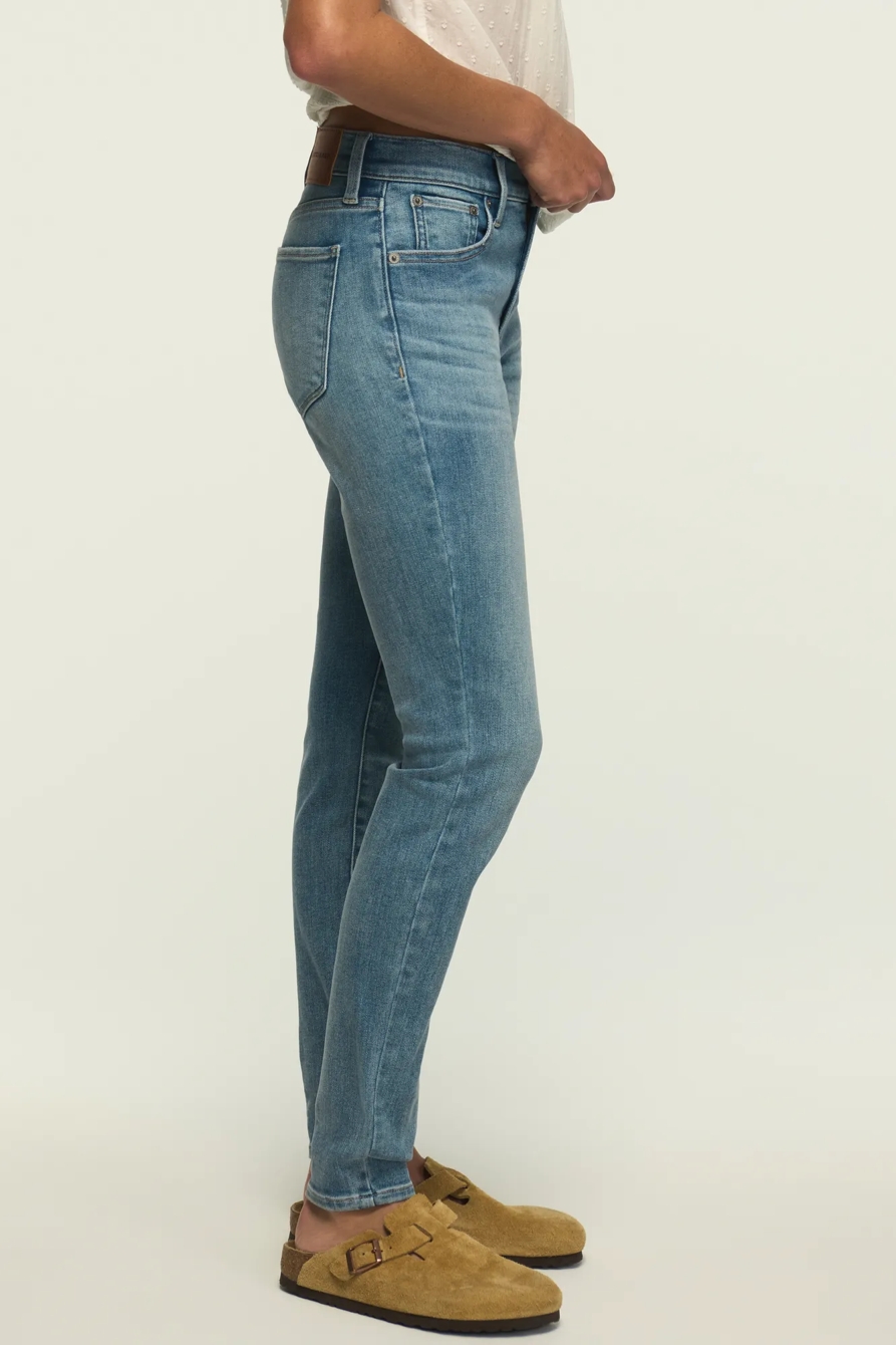 HIGH RISE BRIDGETTE SKINNY — HERE WE GO INDIGO WASH — image 5