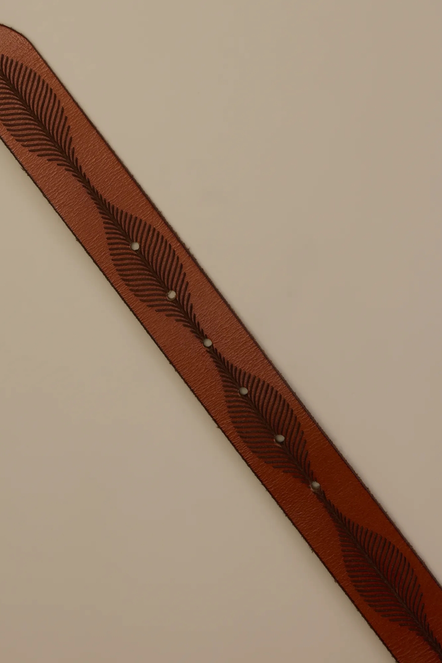 VINTAGE  EMBOSSED BELT — LIGHT BROWN — image 2