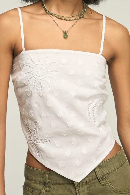 BEACHY CUTWORK BANDANA TOP, BRIGHT WHITE