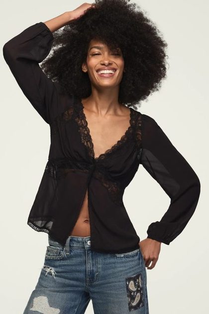 LONG SLEEVE LACE CUTAWAY TOP, CAVIAR
