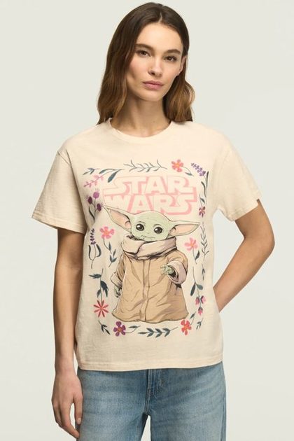 STAR WARS FLORAL GROGU BOYFRIEND TEE, CLOUDY DAYS WASH