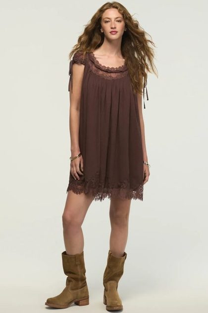 LACE BABYDOLL MINI DRESS, FRENCH ROAST
