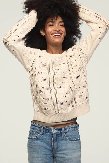 FLORAL EMBROIDERED CREW NECK SWEATER, WHITECAP GRAY