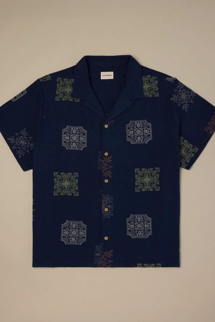 BIG AND TALL NOVELTY CAMP COLLAR SHIRT, BLUE MULTI
