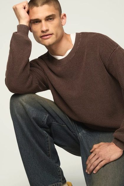 WASHED TEXTURED CREW NECK SWEATER, CHICORY COFFEE