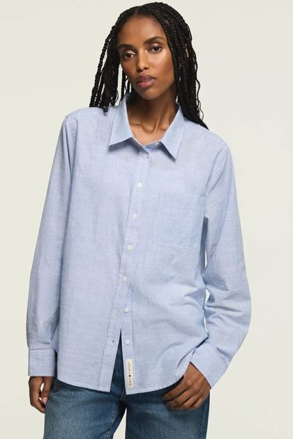 THE BOYFRIEND BUTTON-DOWN SHIRT, BLUE STRIPE