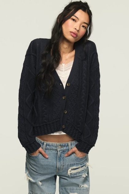 BOXY CABLE CARDIGAN, OVERTURE