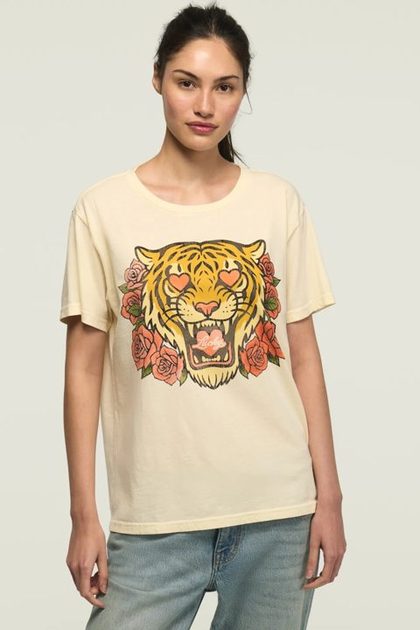 TIGER MOTO BOYFRIEND TEE, ANGORA