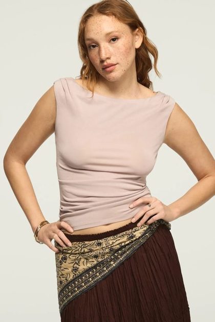 DRAPE SHIRRED TOP, CLOUD GREY